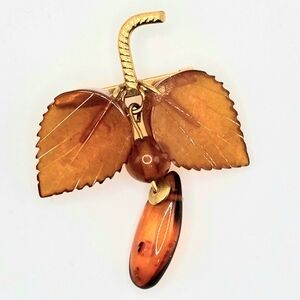 VINTAGE 14K, 8RK RUSSIAN BALTIC AMBER BROOCH